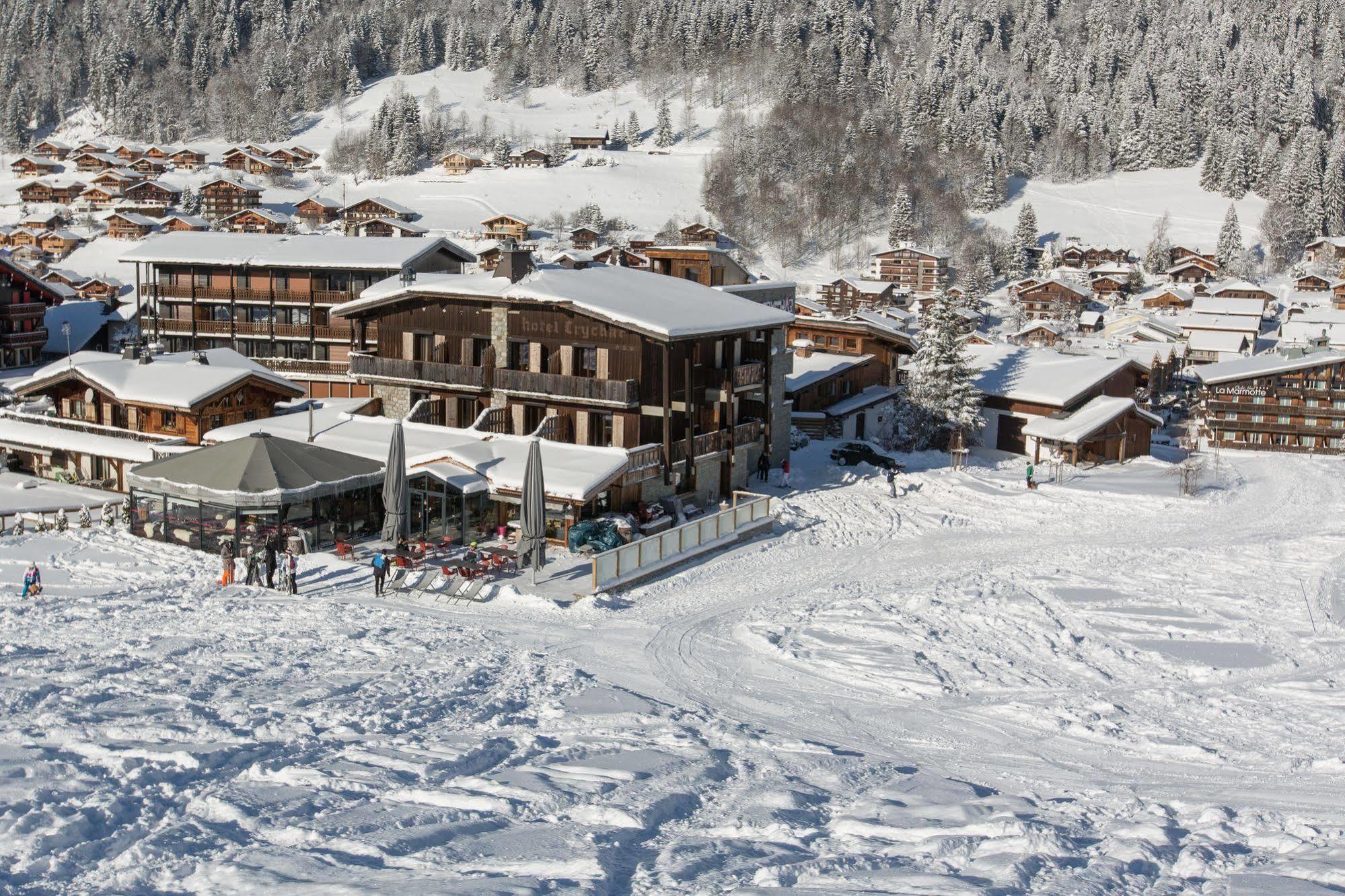 Hotel Spa Crychar Les Gets Exteriör bild