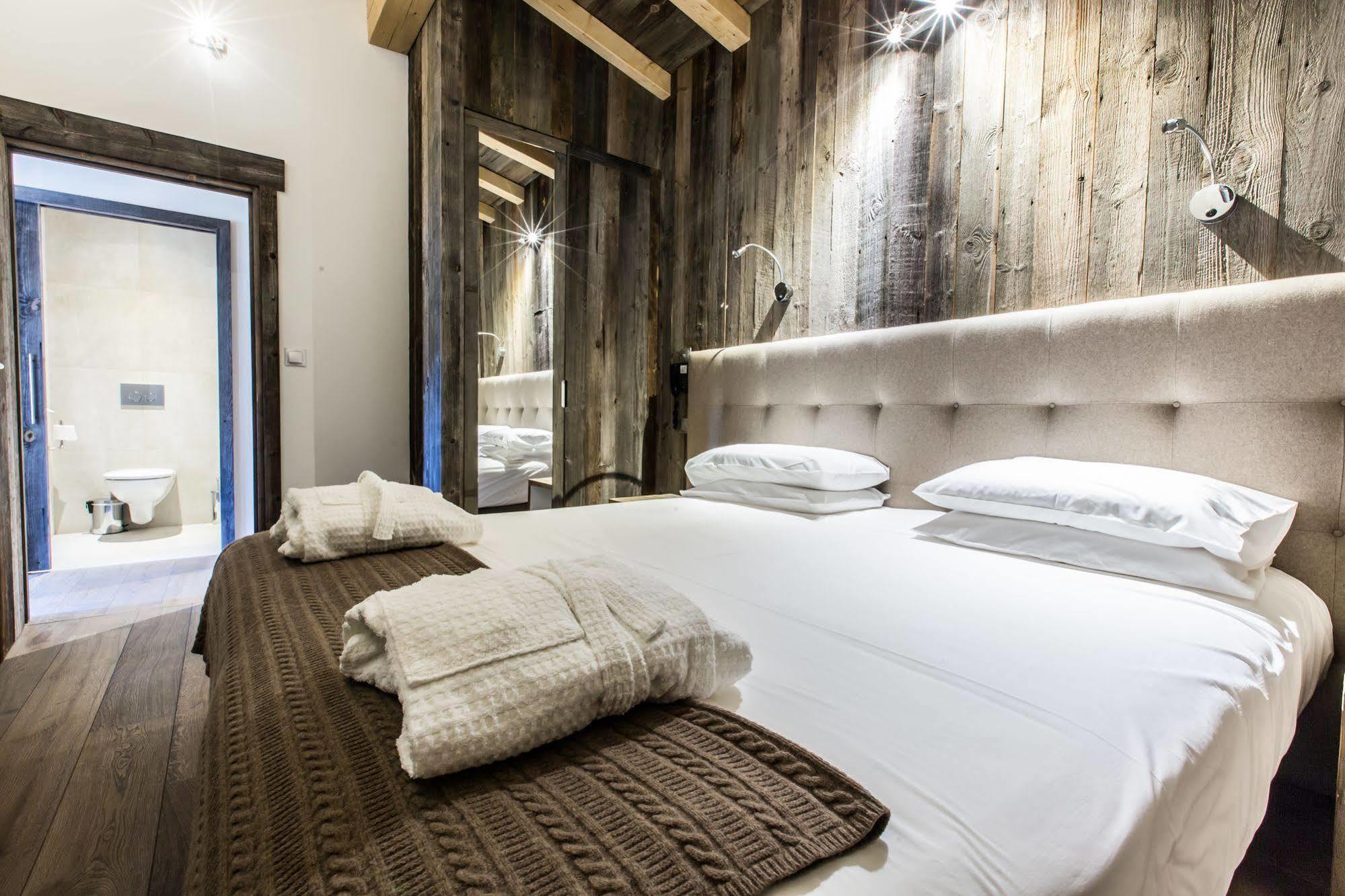 Hotel Spa Crychar Les Gets Exteriör bild